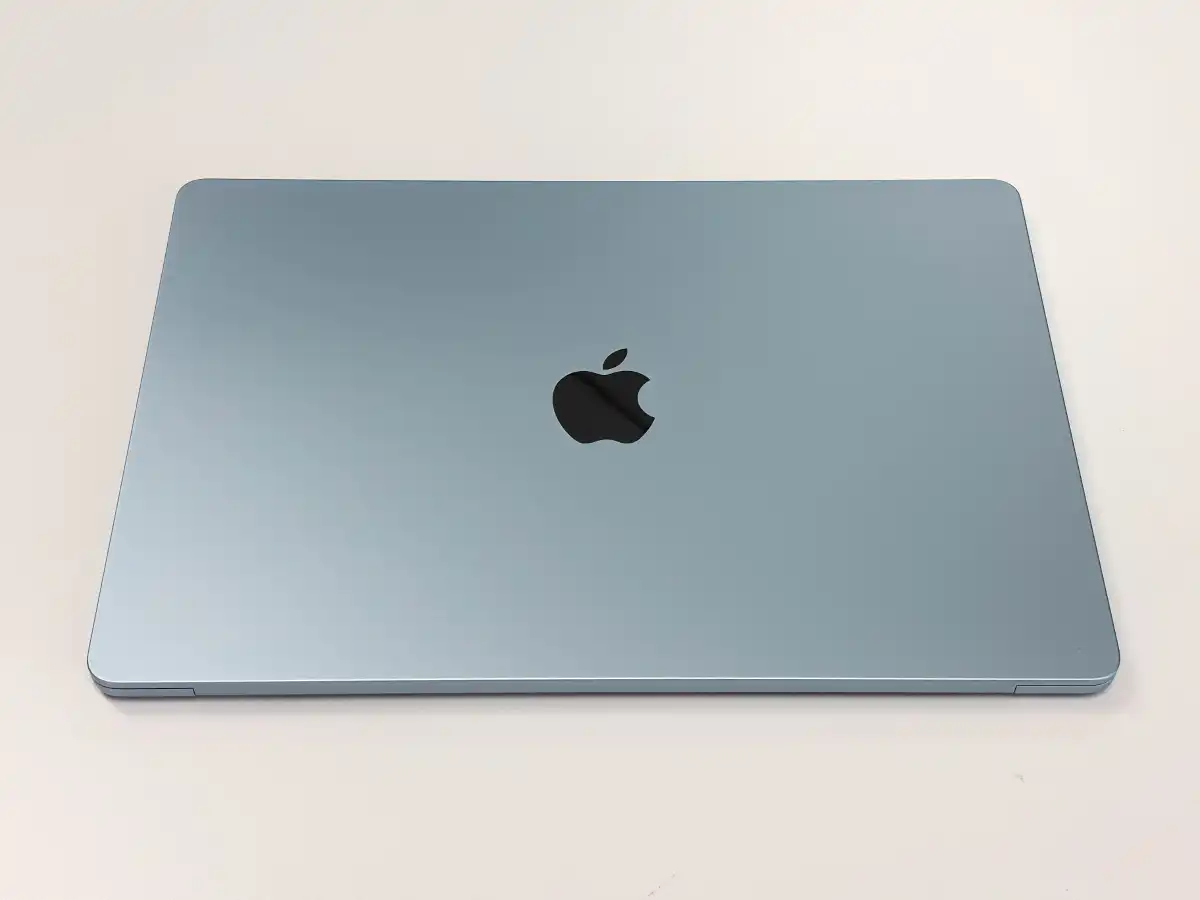 Apple MacBook Air 15-inch M4